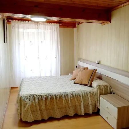 Casa vacanze House With 4 Bedrooms In Rinlo With Wonderful Sea View 6 Km From The Beach