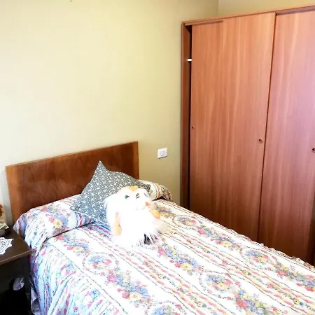 House With 4 Bedrooms In Rinlo With Wonderful Sea View 6 Km From The Beach Casa vacanze *